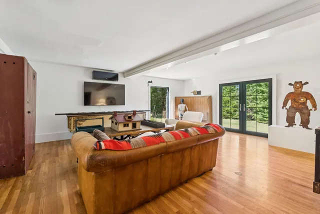 $1,500,000 | 51 Pleasant Street, Yarmouth, ME 04096