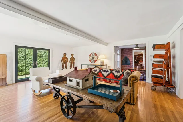 $1,500,000 | 51 Pleasant Street, Yarmouth, ME 04096