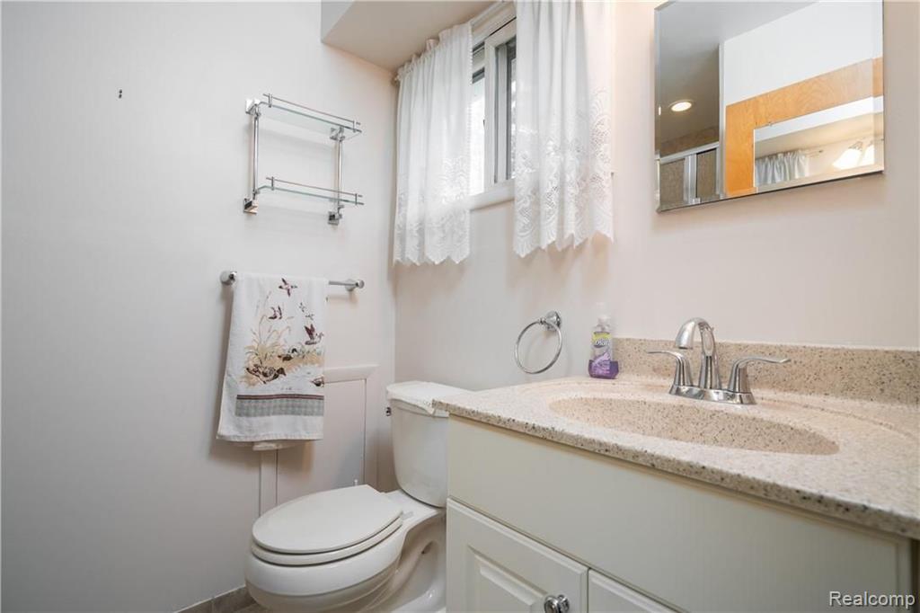 185 Wimpole Drive Rochester Hills, MI 48309 - Photo 20 of 24