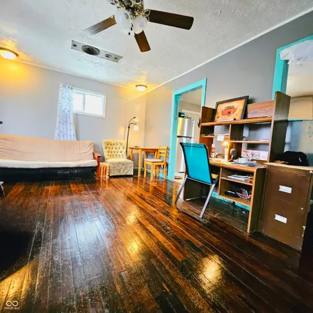 $94,999 | 1525 East 23rd Street, Muncie, IN 47302