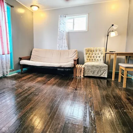 $94,999 | 1525 East 23rd Street, Muncie, IN 47302