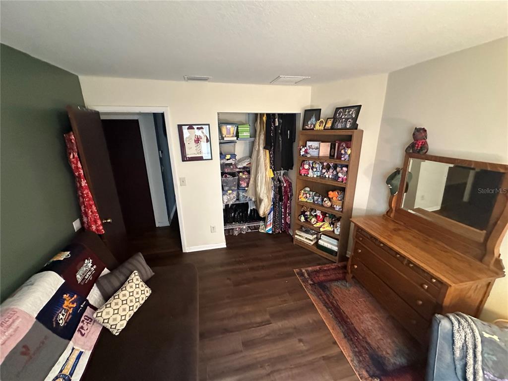 1876 Springbush Lane Clearwater, FL 33763 - Photo 20 of 40