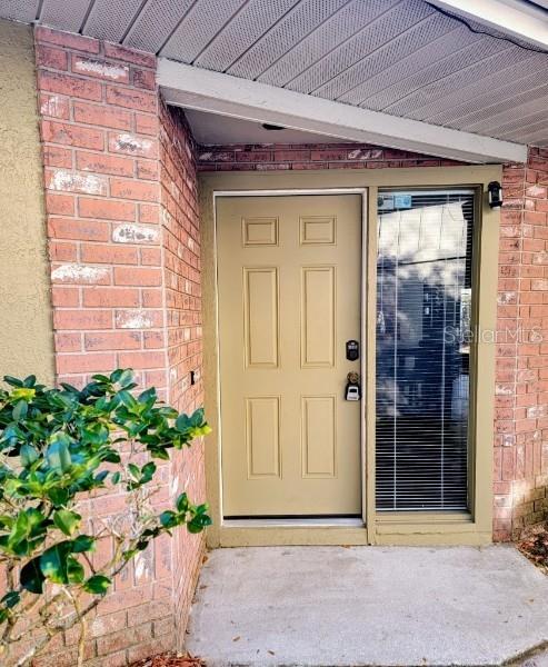 1876 Springbush Lane Clearwater, FL 33763 - Photo 2 of 40