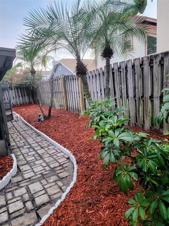 1876 Springbush Lane Clearwater, FL 33763 - Photo 30 of 40