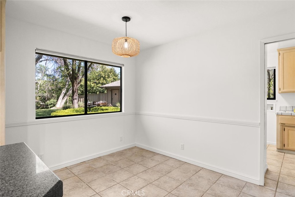 19 Sycamore Valley Road Chico, CA 95973 - Photo 18 of 53 Dining nook