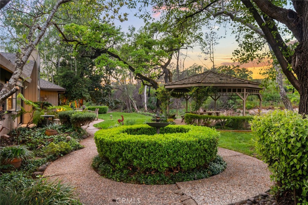 19 Sycamore Valley Road Chico, CA 95973 - Photo 41 of 53 Lush landscaping
