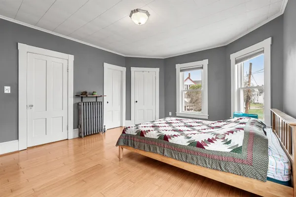 $475,000 | 5 Arlington Avenue, Nashua, NH 03060