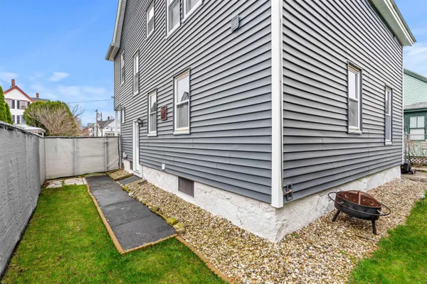 $475,000 | 5 Arlington Avenue, Nashua, NH 03060
