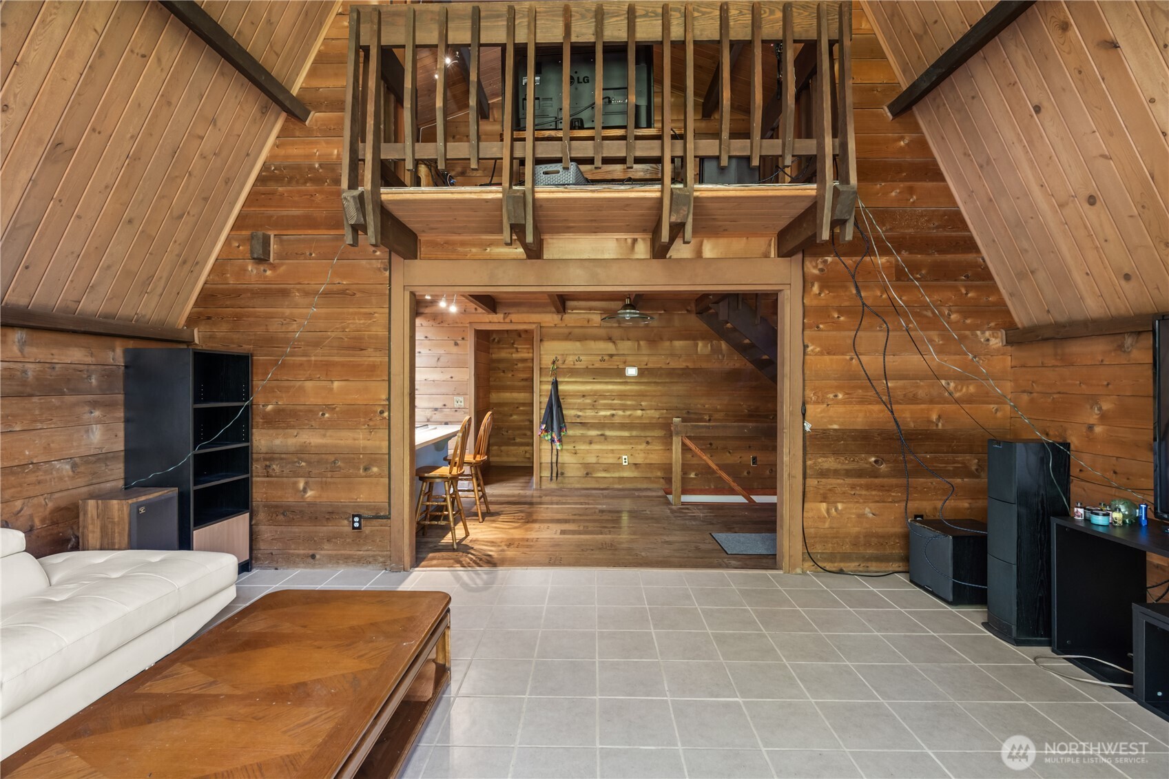 2488 East Hoquiam Road Hoquiam, WA 98550 - Photo 5 of 40 Gallery Image 5