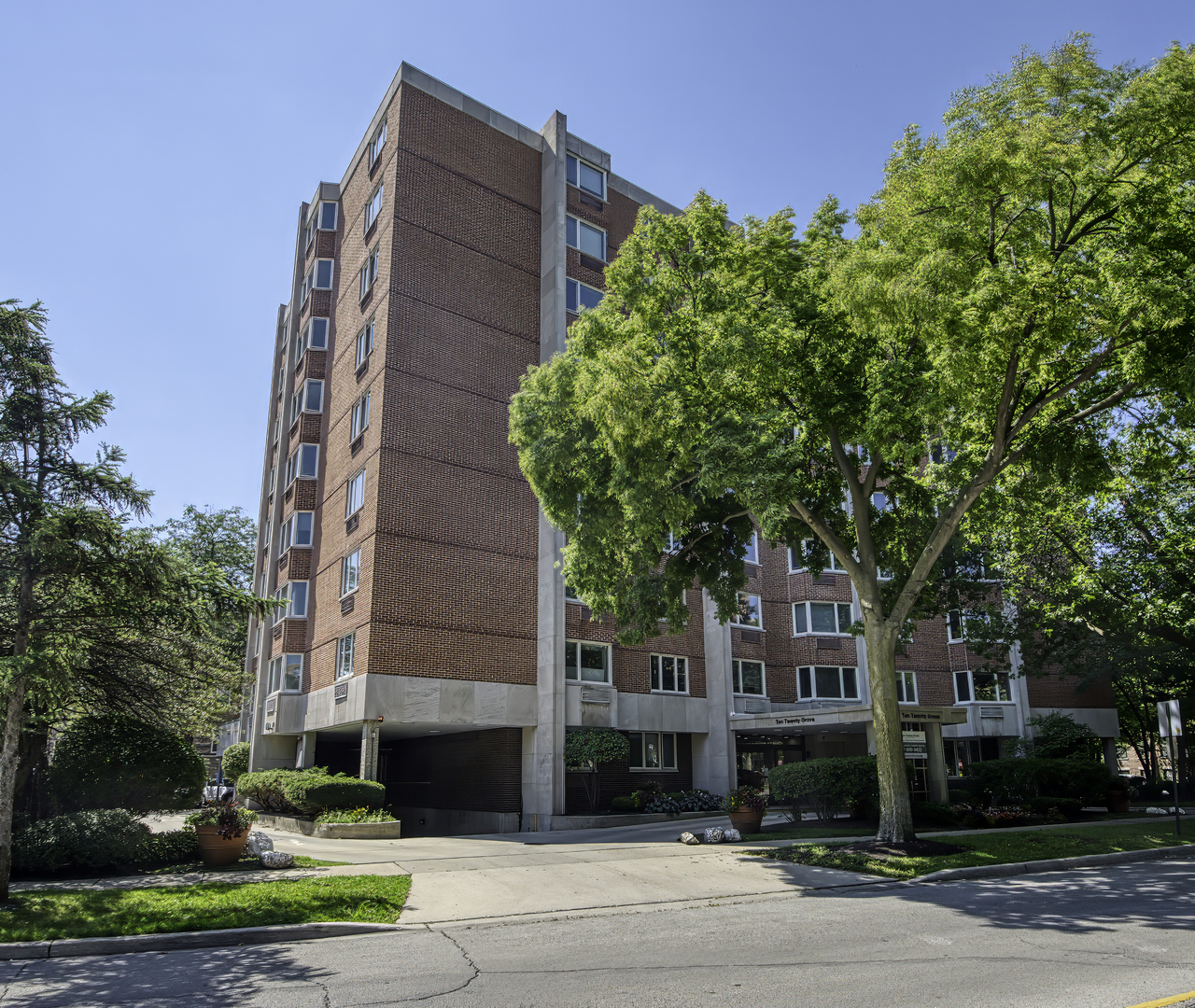 a front view of a building