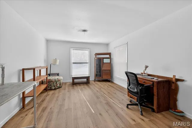 $325,000 | 107 Little Hill Court, Ballwin, MO 63011