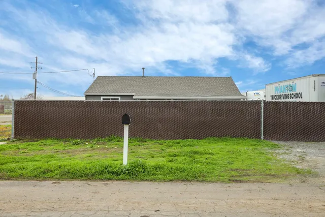 $305,000 | 3135 East Anita Street, Stockton, CA 95205