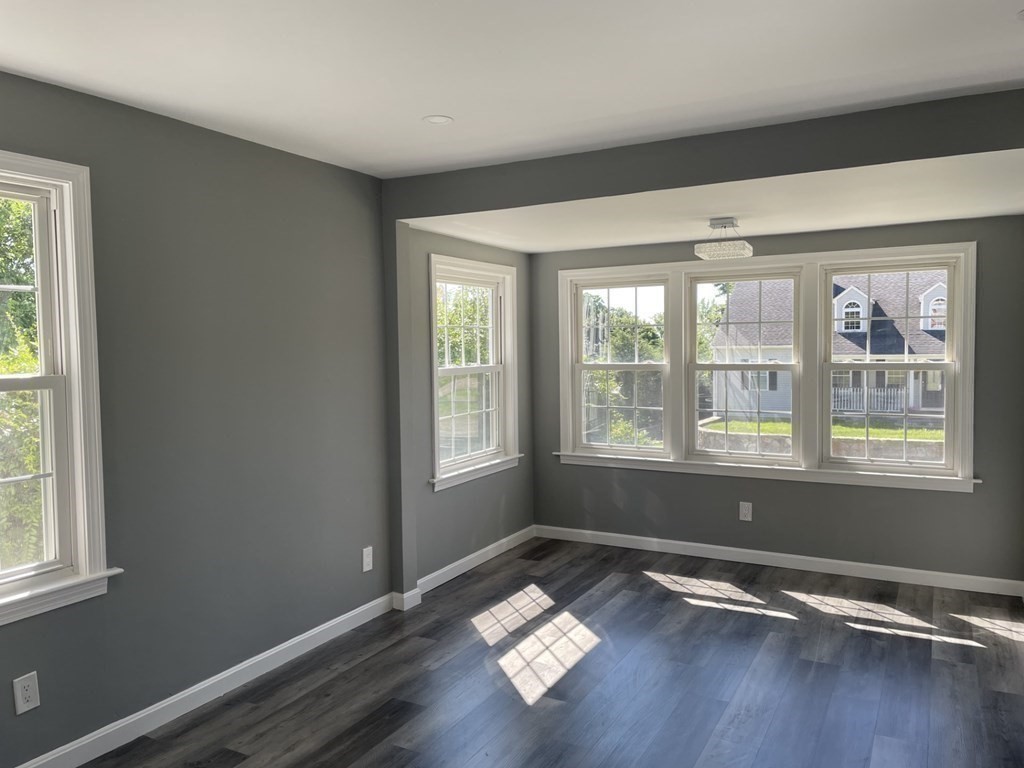 11 Poniken Road Worcester, MA 01606 - Photo 8 of 24 Gallery Image 8