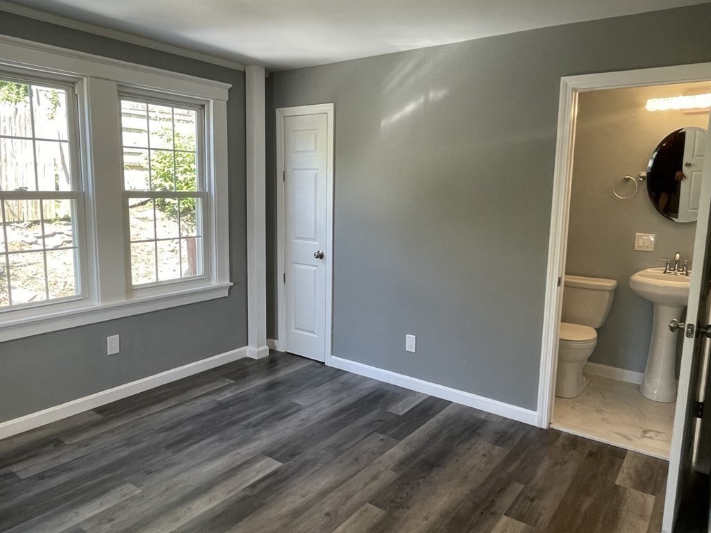 11 Poniken Road Worcester, MA 01606 - Photo 9 of 24 Gallery Image 9