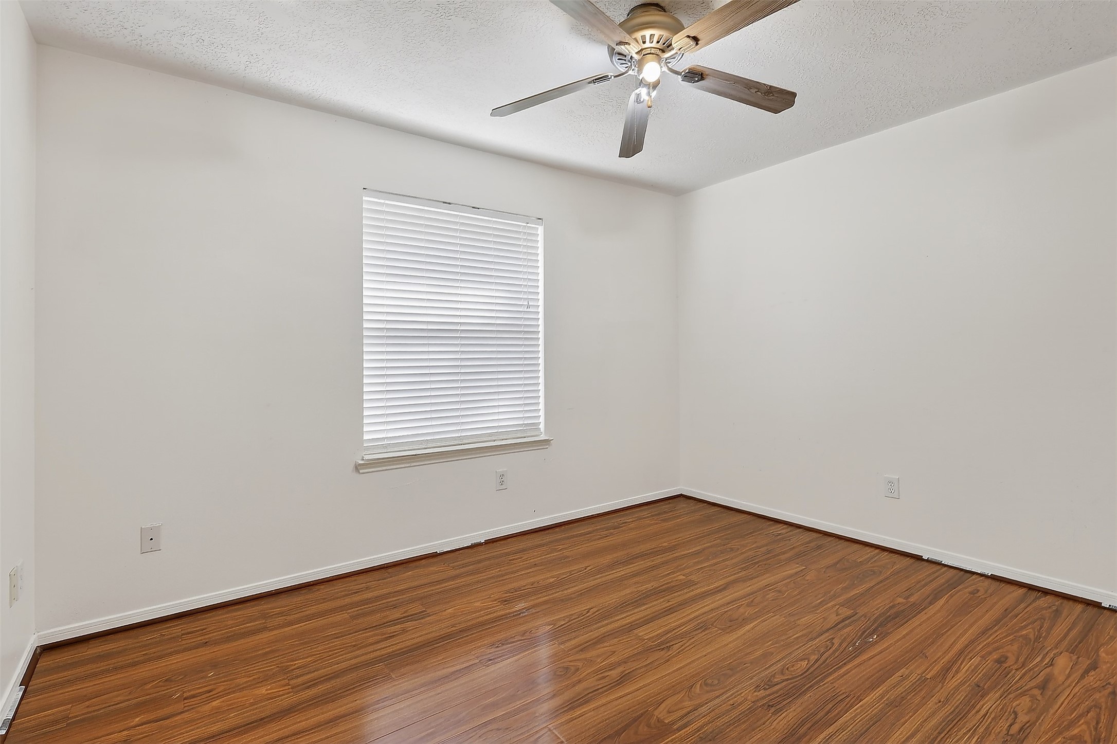 9319 Hudson Bend Circle Houston, TX 77095 - Photo 36 of 42 Bedroom 3