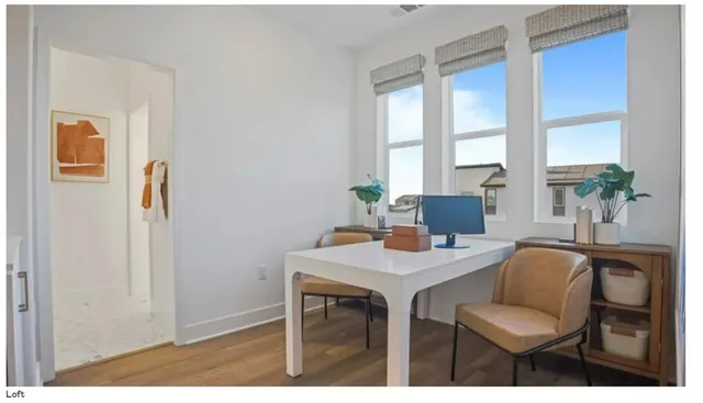 $6,000 | 431 Flycatcher, Irvine, CA 92618