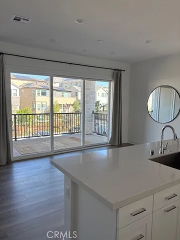 $5,800 | 431 Flycatcher, Irvine, CA 92618