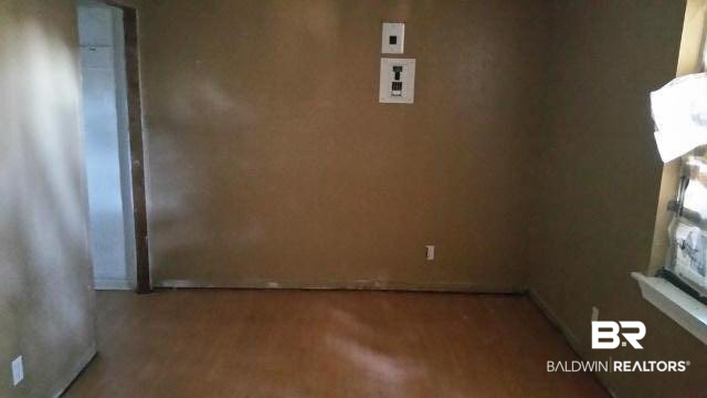 553 Hopi Street Chickasaw, AL 36611 - Photo 7 of 12
