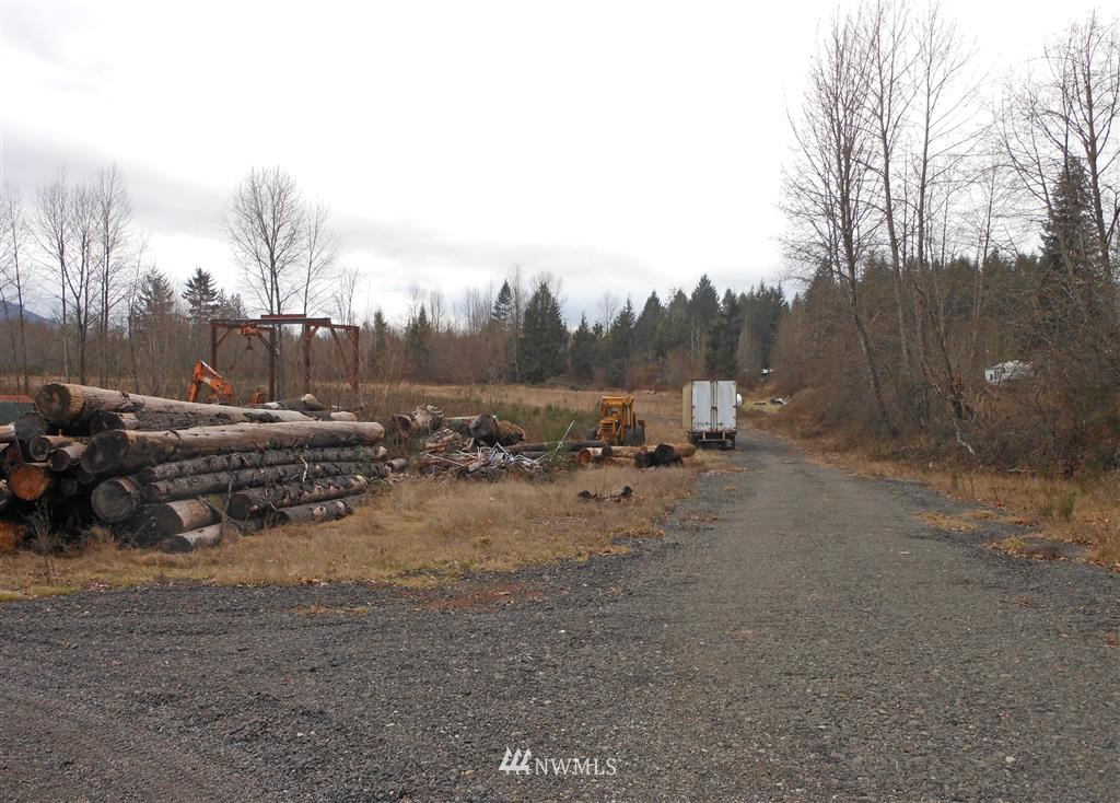 126 Savio Road East Randle, WA 98377 - Photo 5 of 6 Gallery Image 5