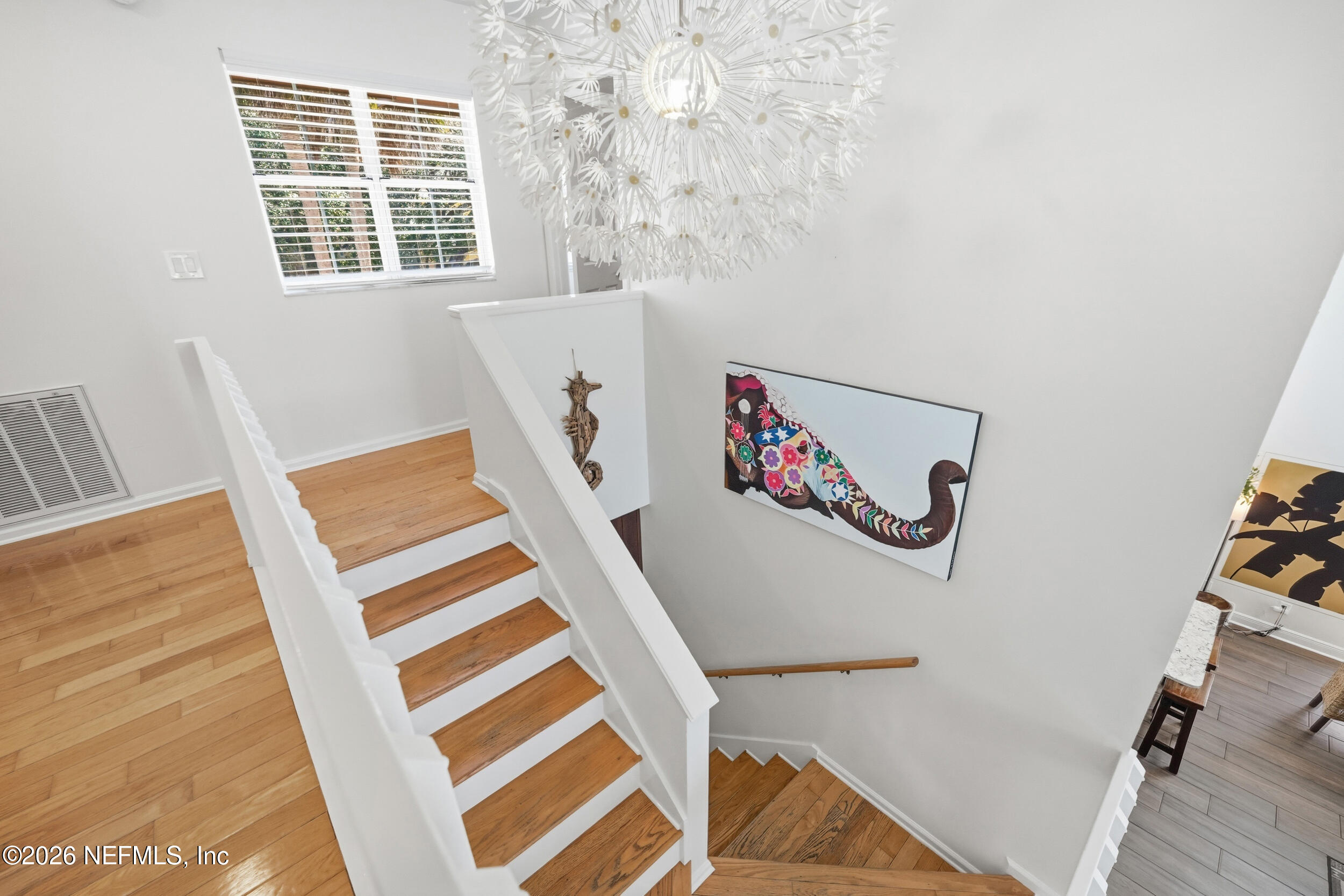 1890 Beachside Court Atlantic Beach, FL 32233 - Photo 21 of 40 Stairwell