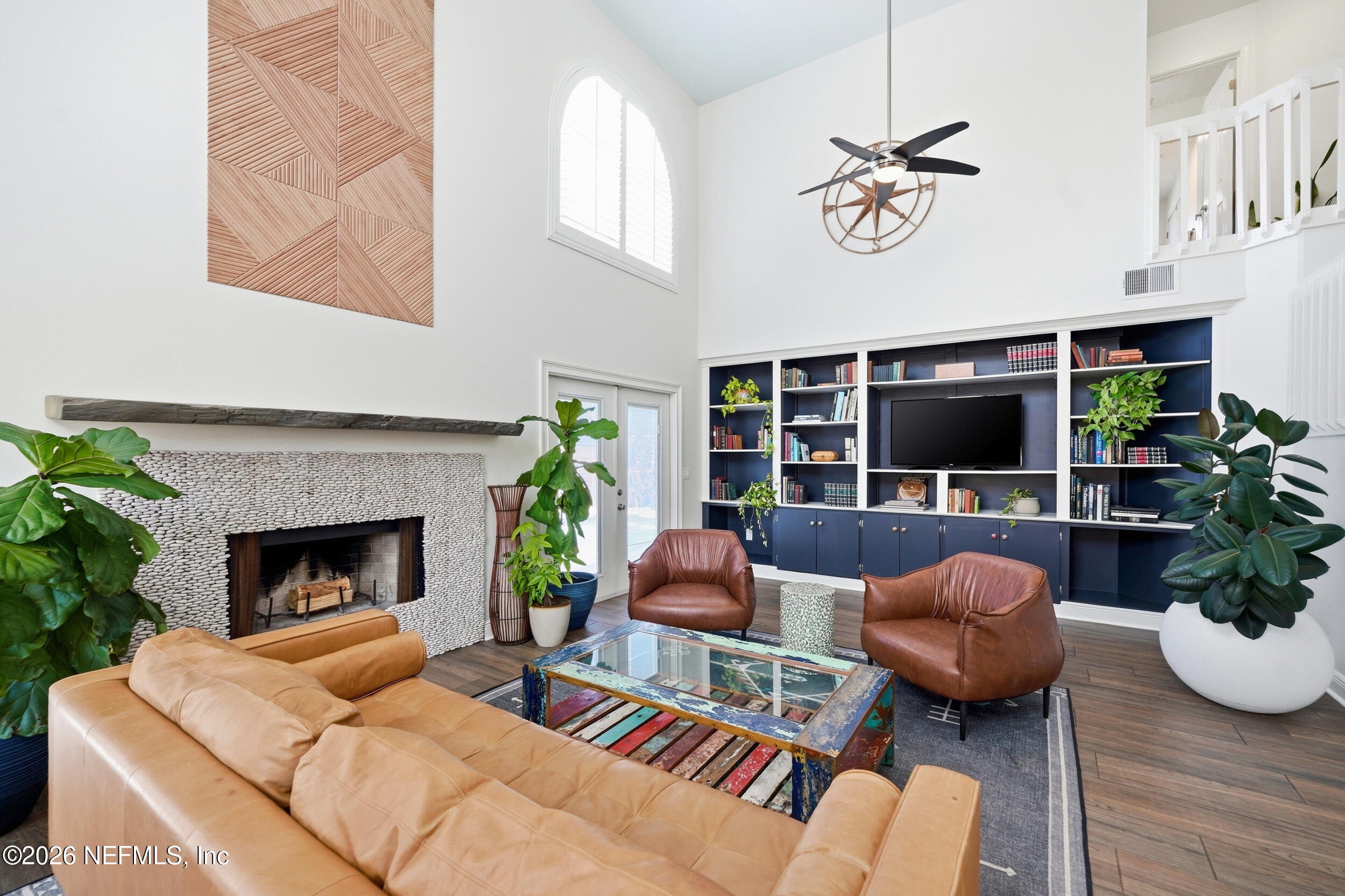 1890 Beachside Court Atlantic Beach, FL 32233 - Photo 4 of 40 Living Room