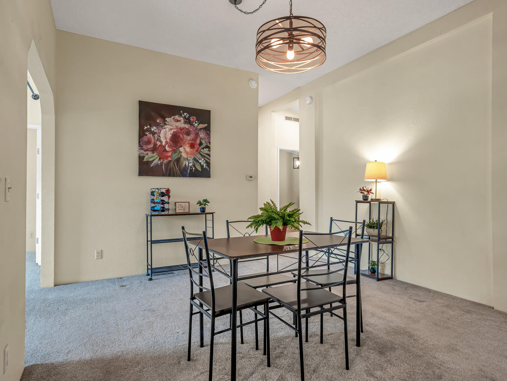 19394 Union School Road Redding, CA 96003 - Photo 16 of 40 Formal Dining
