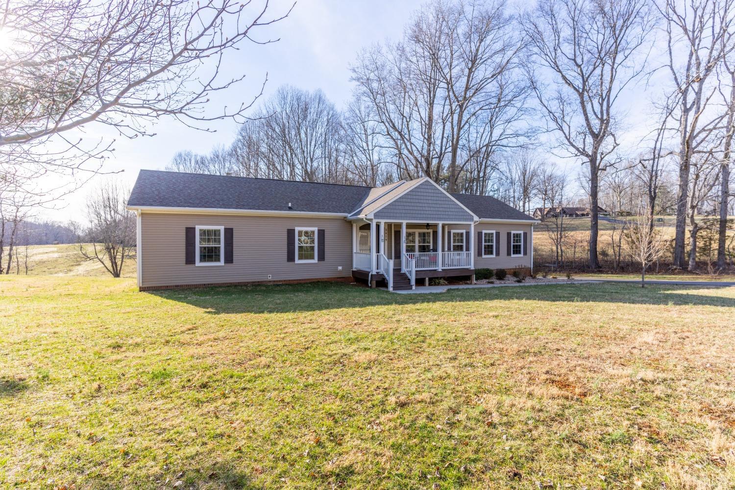 2659 Chilton Road Appomattox, VA 24522 - Photo 41 of 55 a front view of a house with a yard