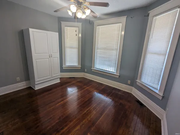 $1,350 | 1332 Swinney Avenue, Fort Wayne, IN 46802