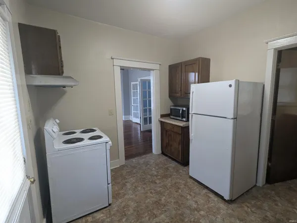 $1,350 | 1332 Swinney Avenue, Fort Wayne, IN 46802