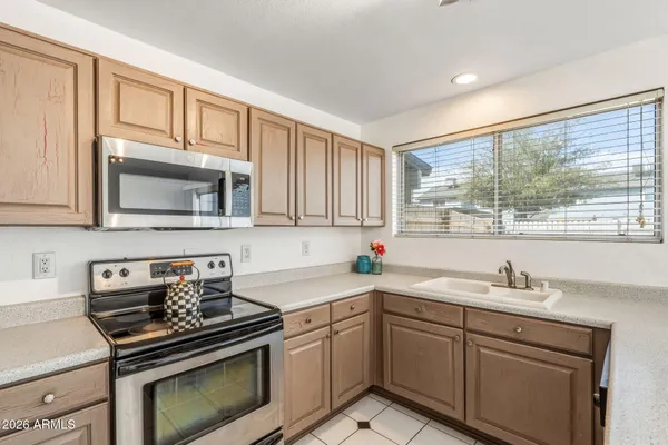 $268,000 | 10101 North 91st Avenue, Unit 140, Peoria, AZ 85345