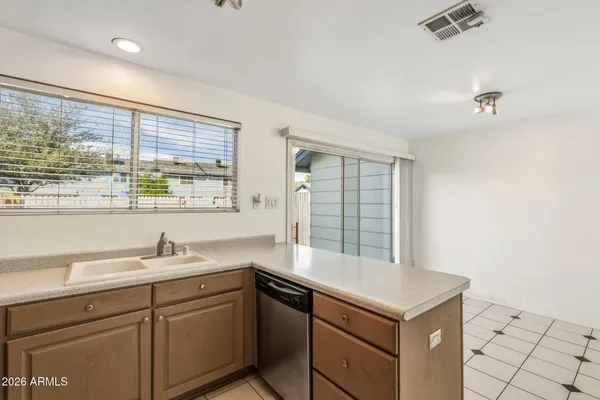 $268,000 | 10101 North 91st Avenue, Unit 140, Peoria, AZ 85345