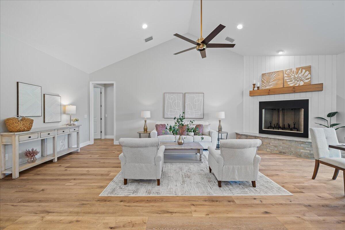 3570 Hield Road Melbourne, FL 32904 - Photo 23 of 83 Living
