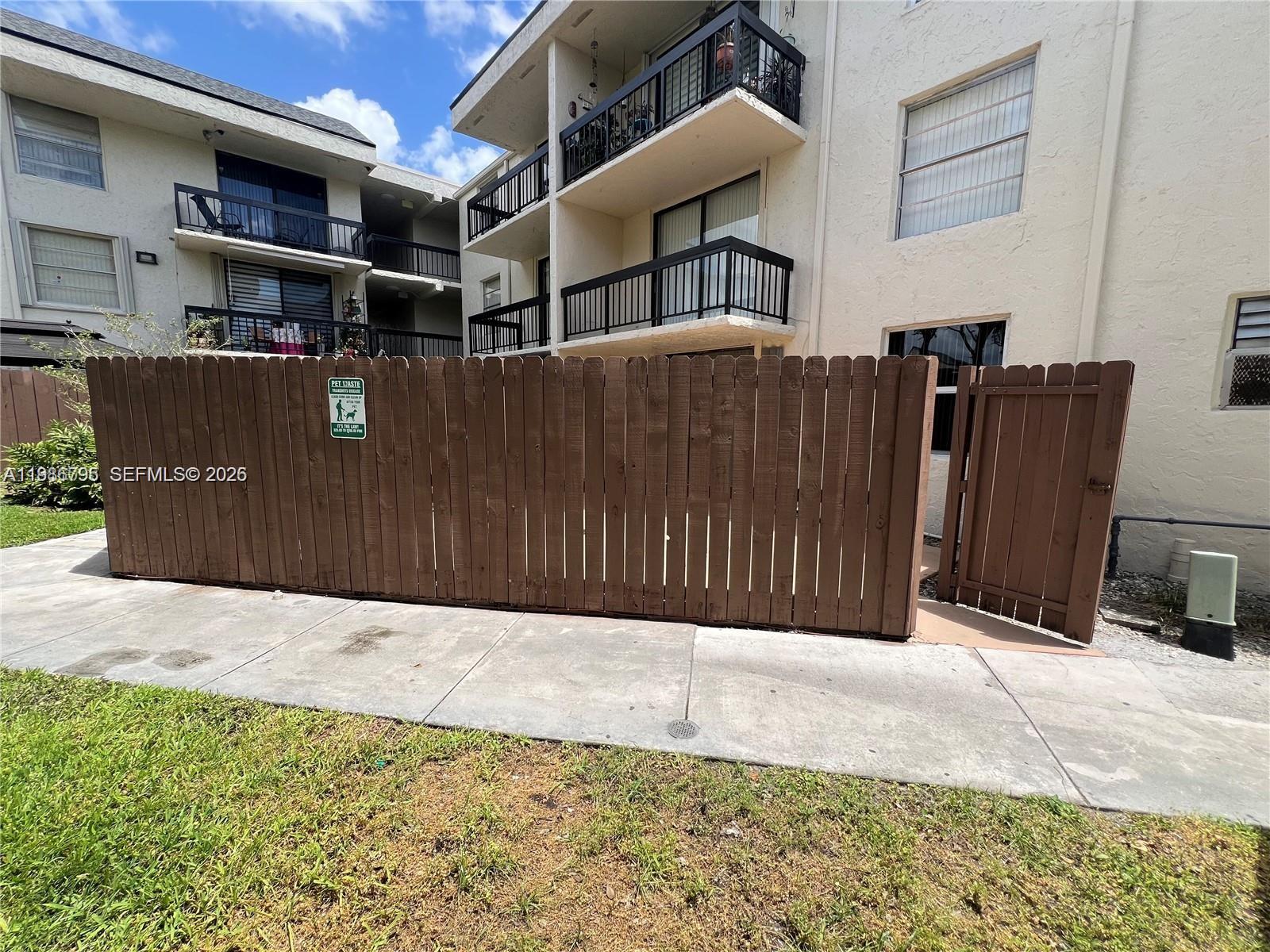 8307 Southwest 142nd Avenue, Unit F105 Miami, FL 33183 - Photo 16 of 19