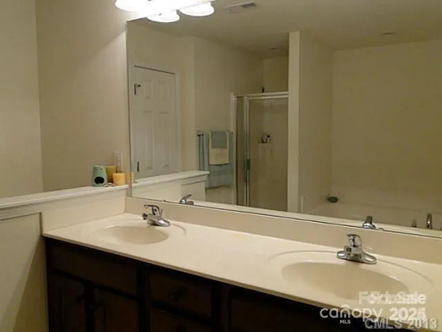 $2,050 | 4707 Craigmoss Lane, Charlotte, NC 28278