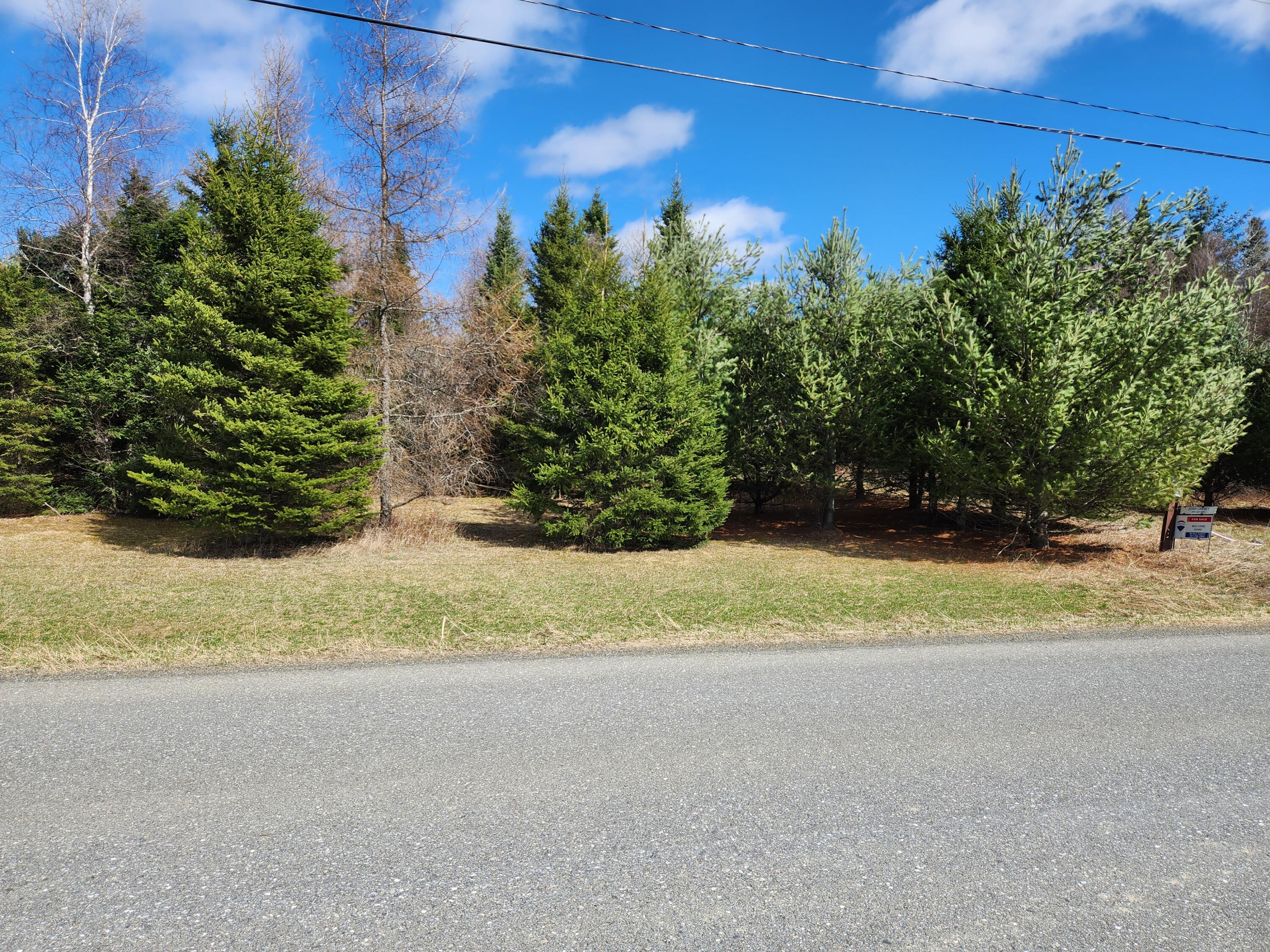 9 West C W Gate Road Caribou, ME 04736 - Photo 2 of 9 2025-04-30 14.40.48