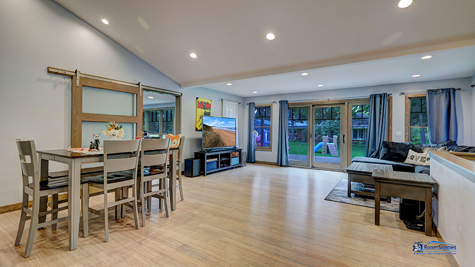125 Hillcrest Drive Burlington, WI 53105 - Photo 4 of 52 a view of a dining room with furniture window and outside view