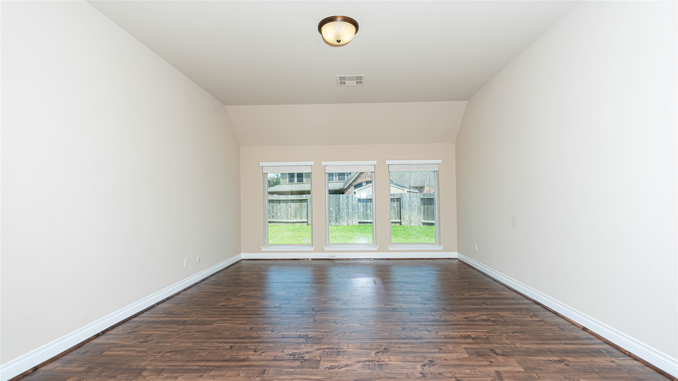 1601 Enchanted Brook Court Rosenberg, TX 77471 - Photo 13 of 35