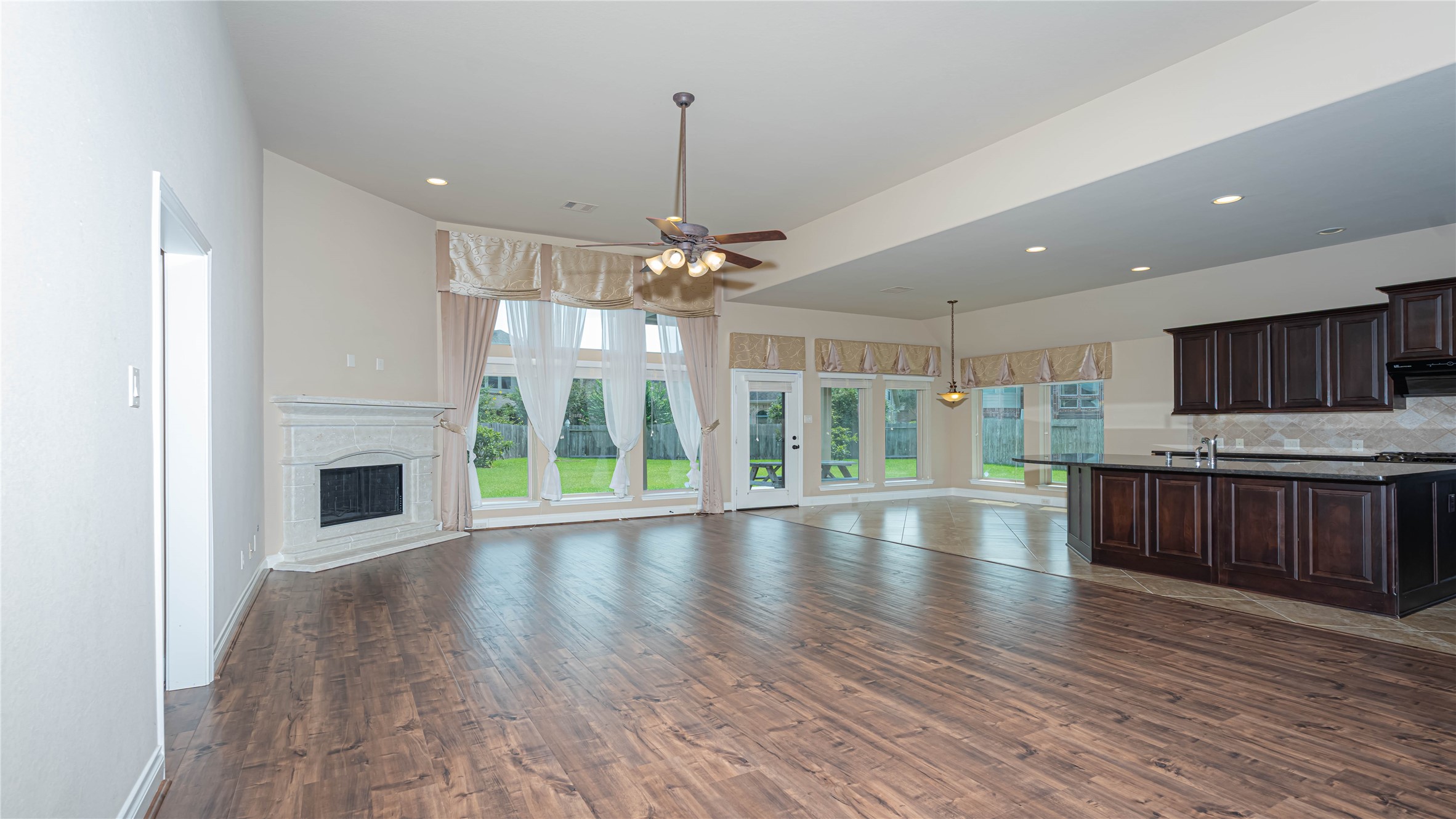 1601 Enchanted Brook Court Rosenberg, TX 77471 - Photo 15 of 35