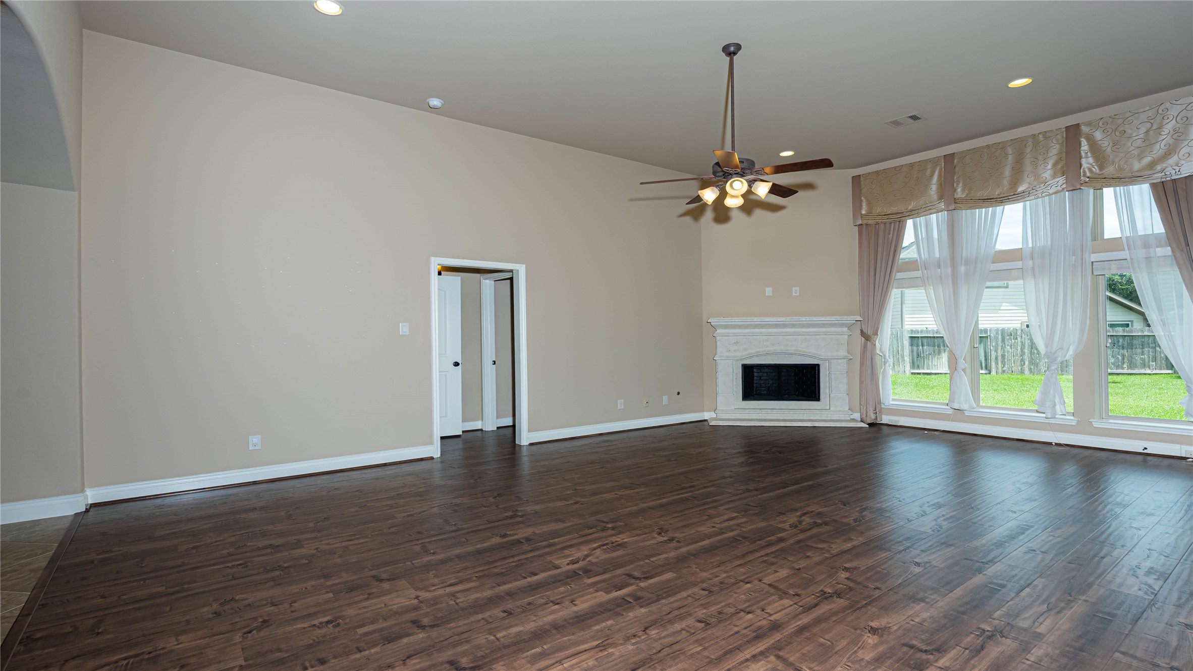 1601 Enchanted Brook Court Rosenberg, TX 77471 - Photo 18 of 35