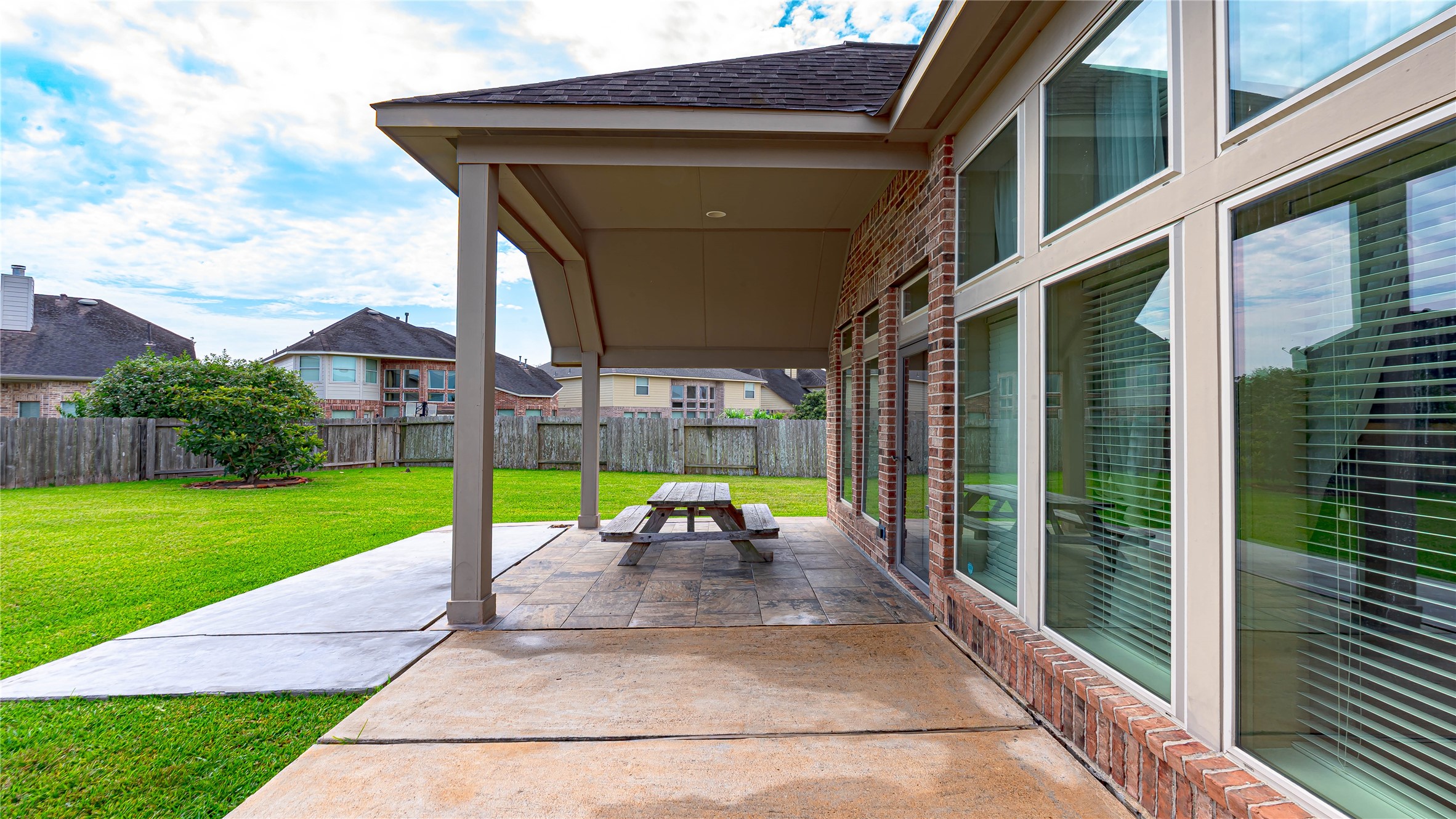 1601 Enchanted Brook Court Rosenberg, TX 77471 - Photo 32 of 35