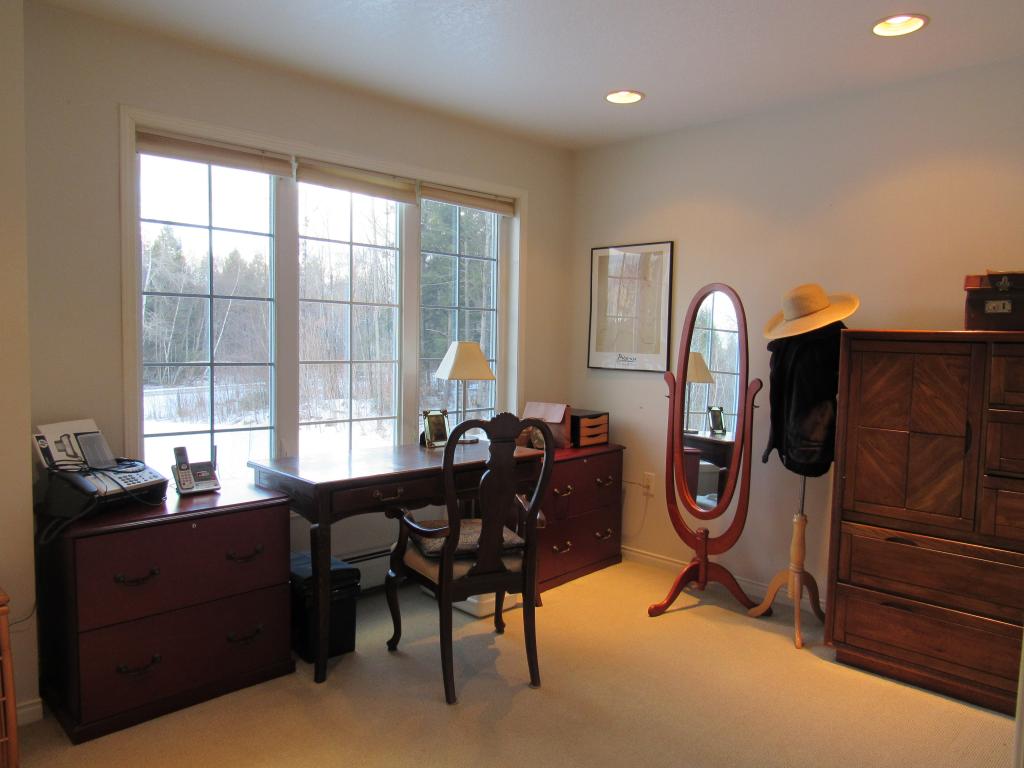 306 Gibbs Road Newport Town, VT 05857 - Photo 14 of 26 Gallery Image 14