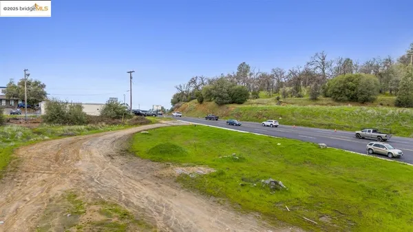 a view of a golf course with a park