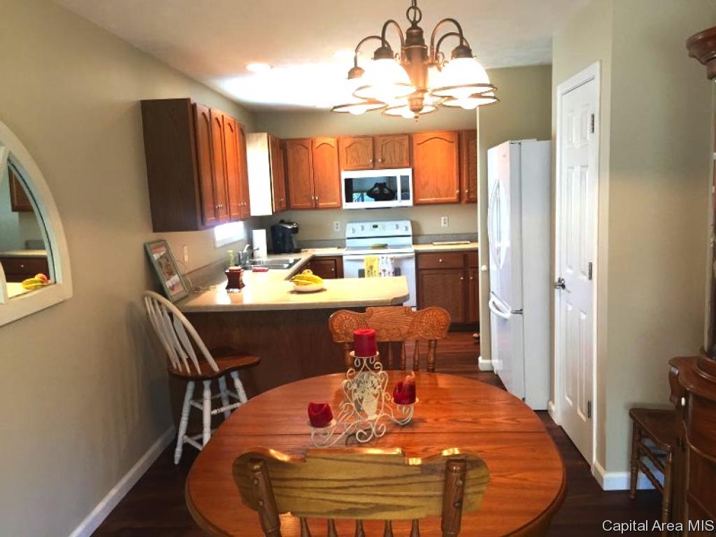 3602 Lytham Drive Springfield, IL 62712 - Photo 17 of 36 Gallery Image 17