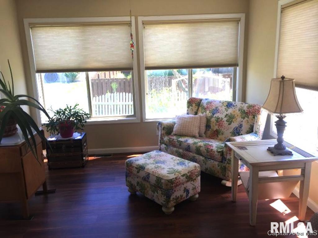 3602 Lytham Drive Springfield, IL 62712 - Photo 20 of 36 Gallery Image 20