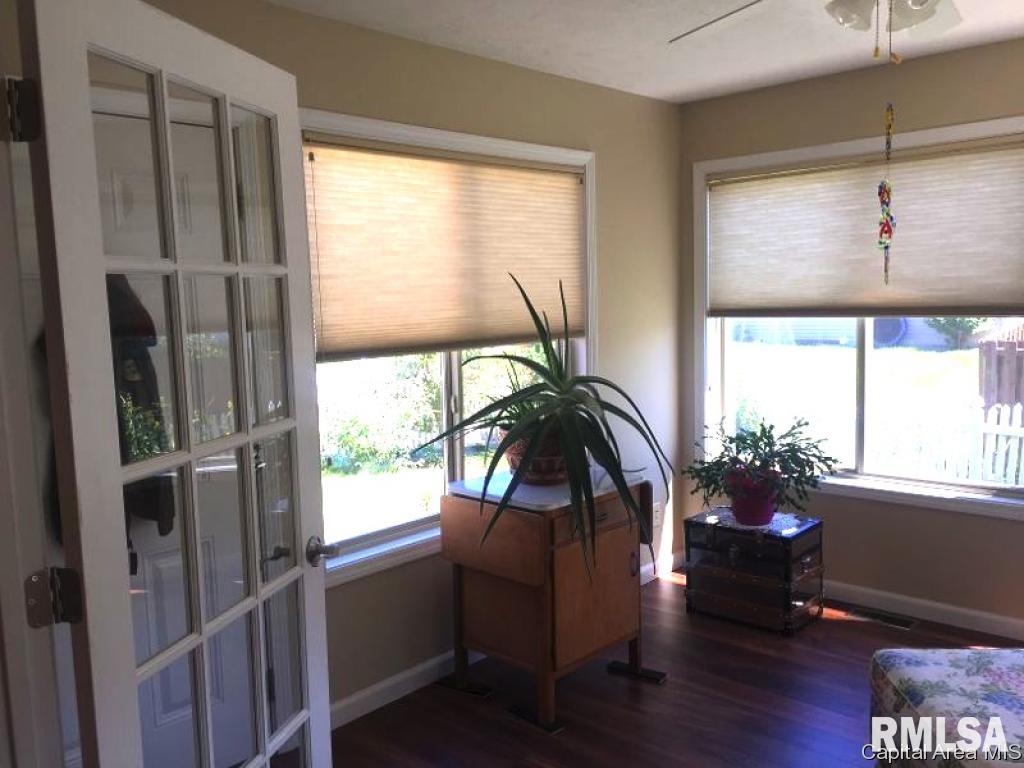 3602 Lytham Drive Springfield, IL 62712 - Photo 21 of 36 Gallery Image 21