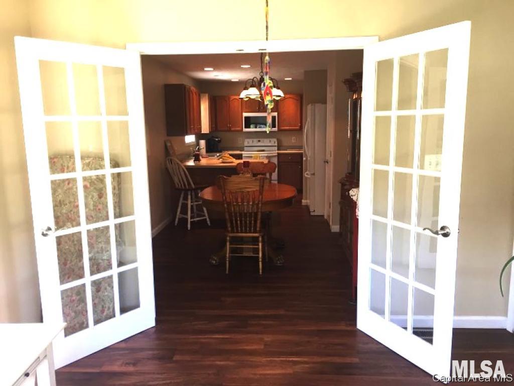 3602 Lytham Drive Springfield, IL 62712 - Photo 22 of 36 Gallery Image 22