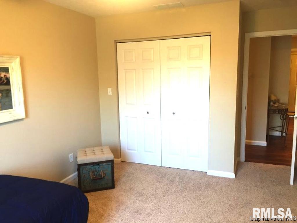 3602 Lytham Drive Springfield, IL 62712 - Photo 34 of 36 Gallery Image 34