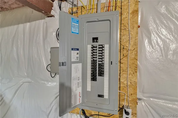 $304,900 | 144 South Drive, West Seneca, NY 14218