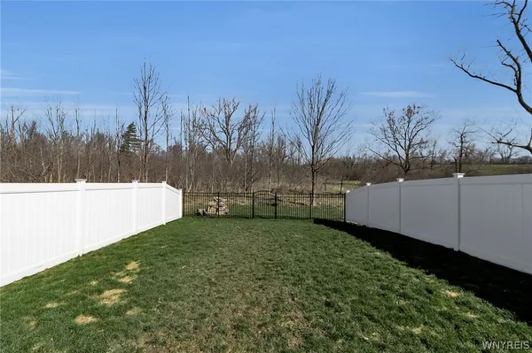 $304,900 | 144 South Drive, West Seneca, NY 14218