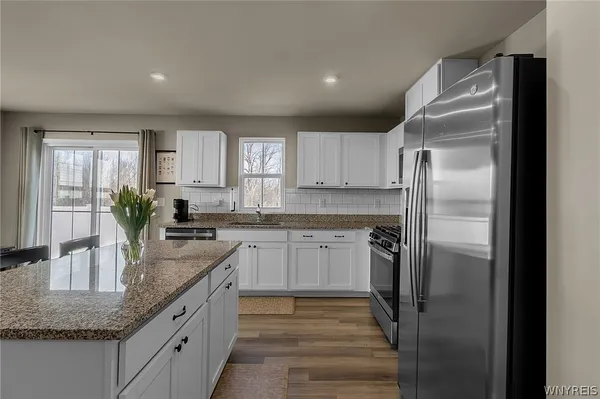 $304,900 | 144 South Drive, West Seneca, NY 14218